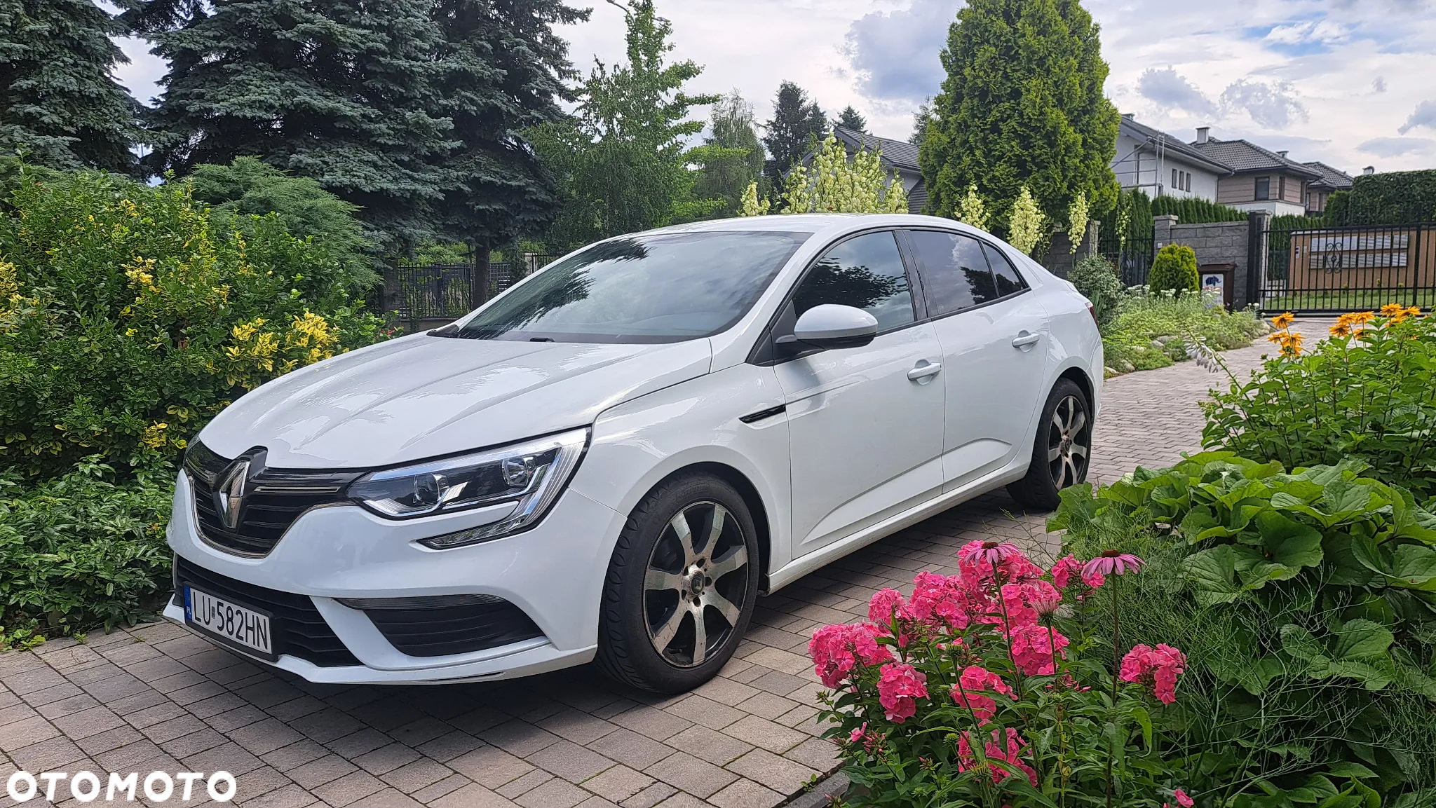 Renault Megane 1.6 SCe Life - 6