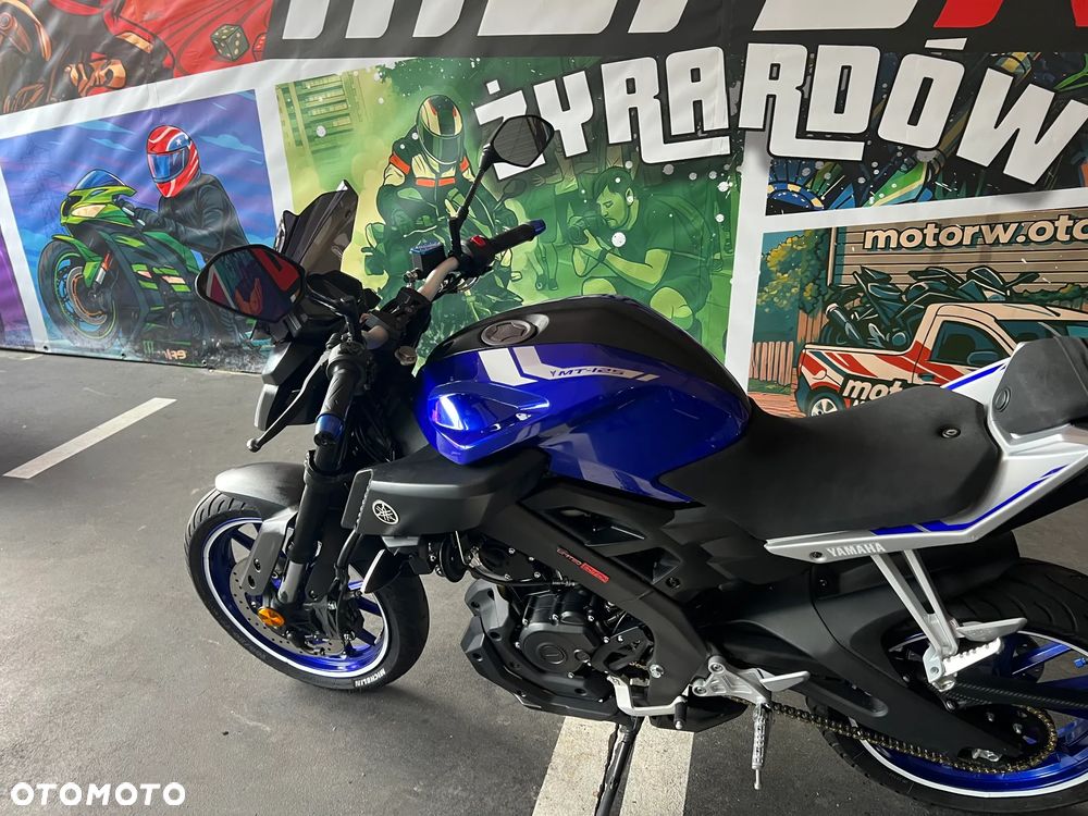 Yamaha MT - 17