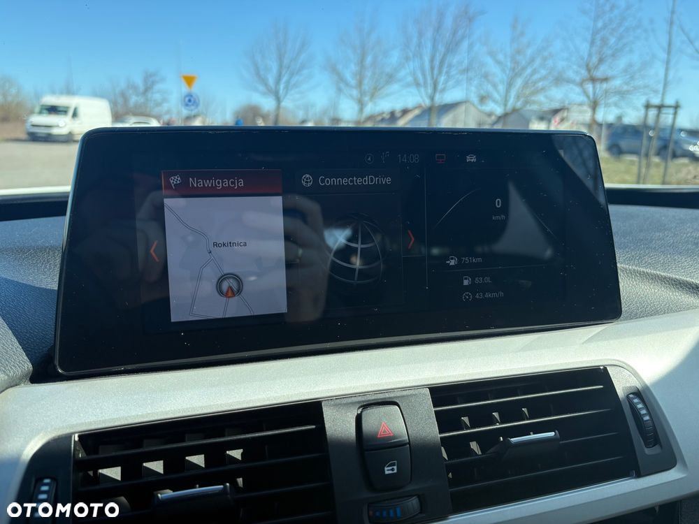 BMW 3GT 320i Advantage - 12