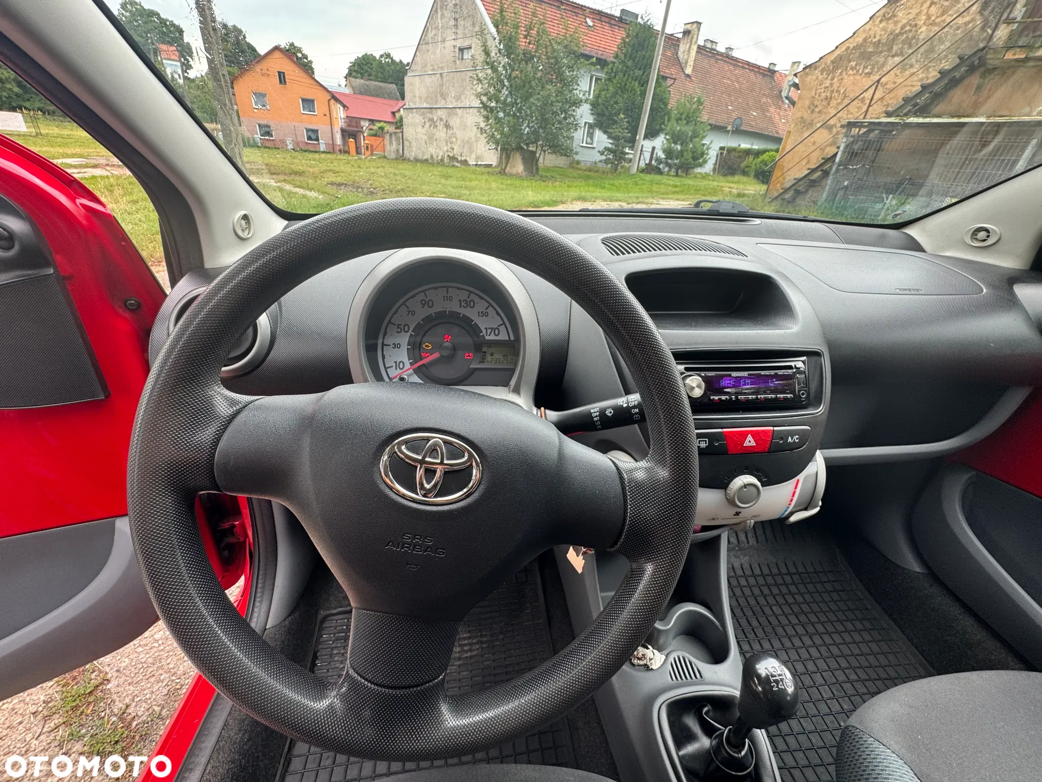 Toyota Aygo - 13
