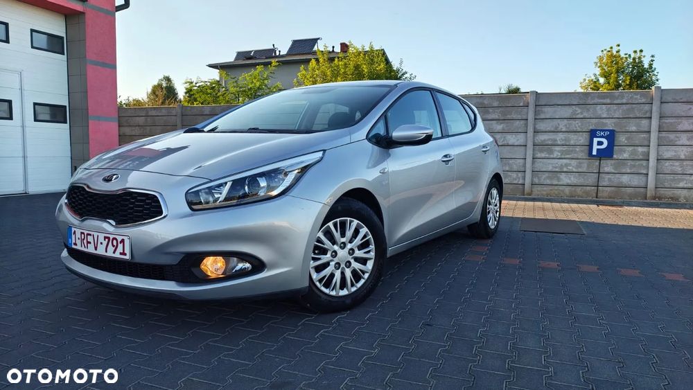 Kia Ceed 1.4 S - 6