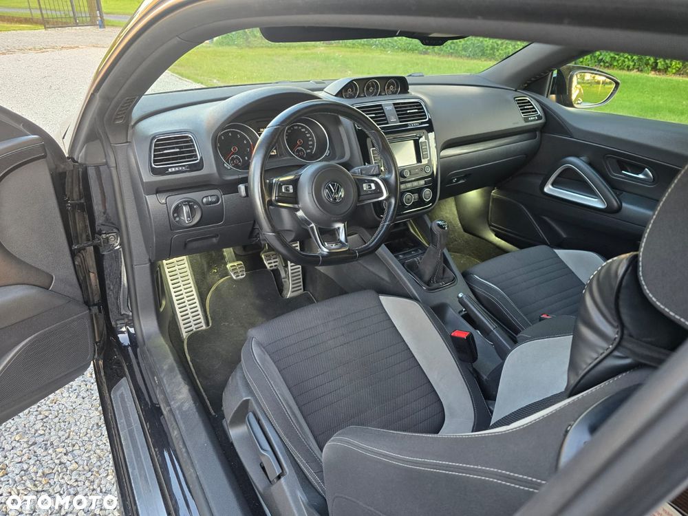 Volkswagen Scirocco 2.0 TSI BMT - 2
