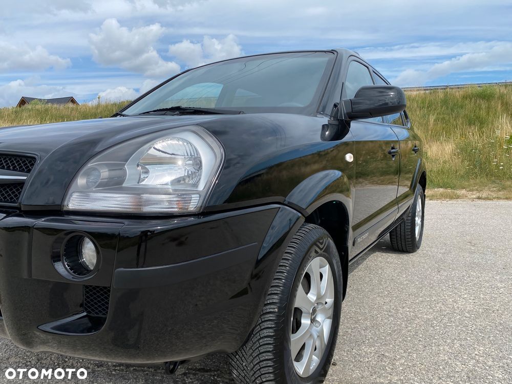 Hyundai Tucson 2.0 2WD GLS Navi - 11