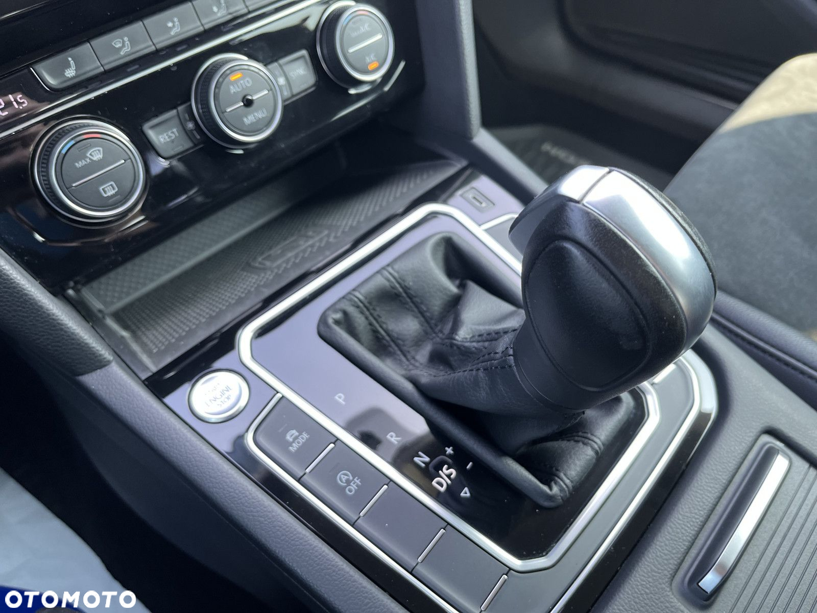 Volkswagen Arteon 2.0 TSI Elegance DSG - 31