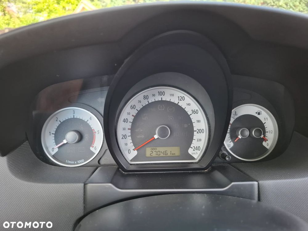 Kia Ceed - 14
