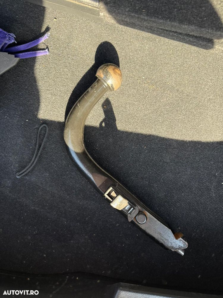 Nissan Qashqai 1.6 DCI ALL-MODE 4x4i PREMIER - 28