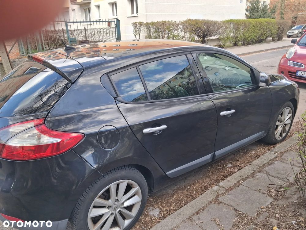 Renault Megane 1.9 dCi FAP Dynamique - 4