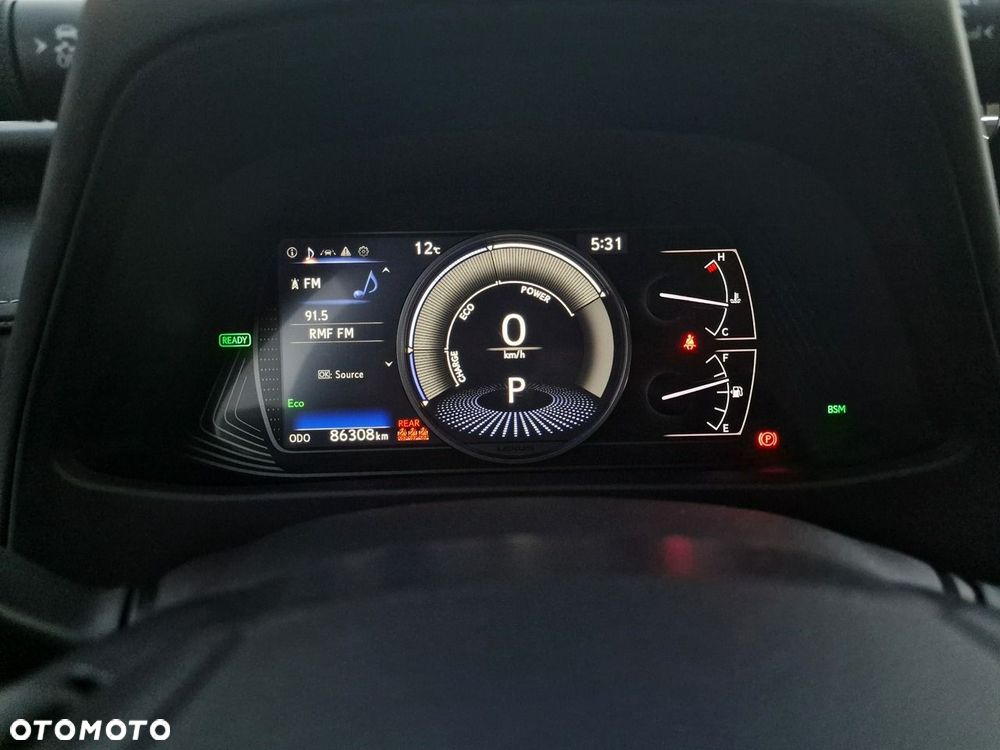 Lexus UX - 24