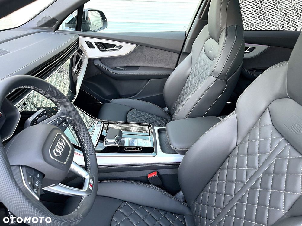 Audi Q7 - 21