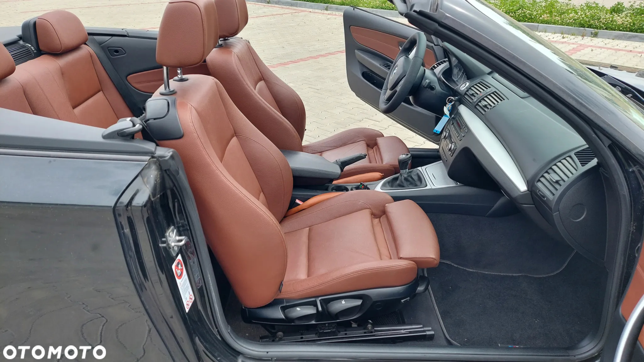BMW Seria 1 118d Cabrio Limited Edition Lifestyle mit M Sportpaket - 12