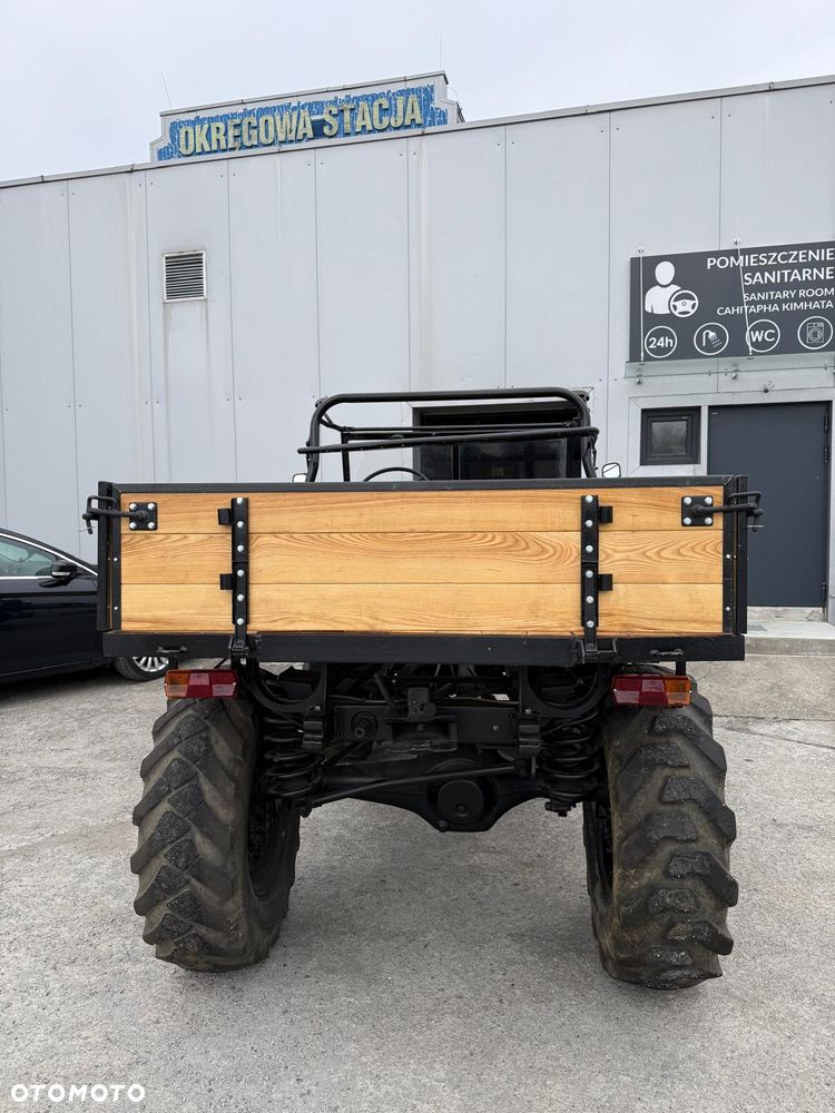 Mercedes-Benz Unimog U411 Cabrio - 3