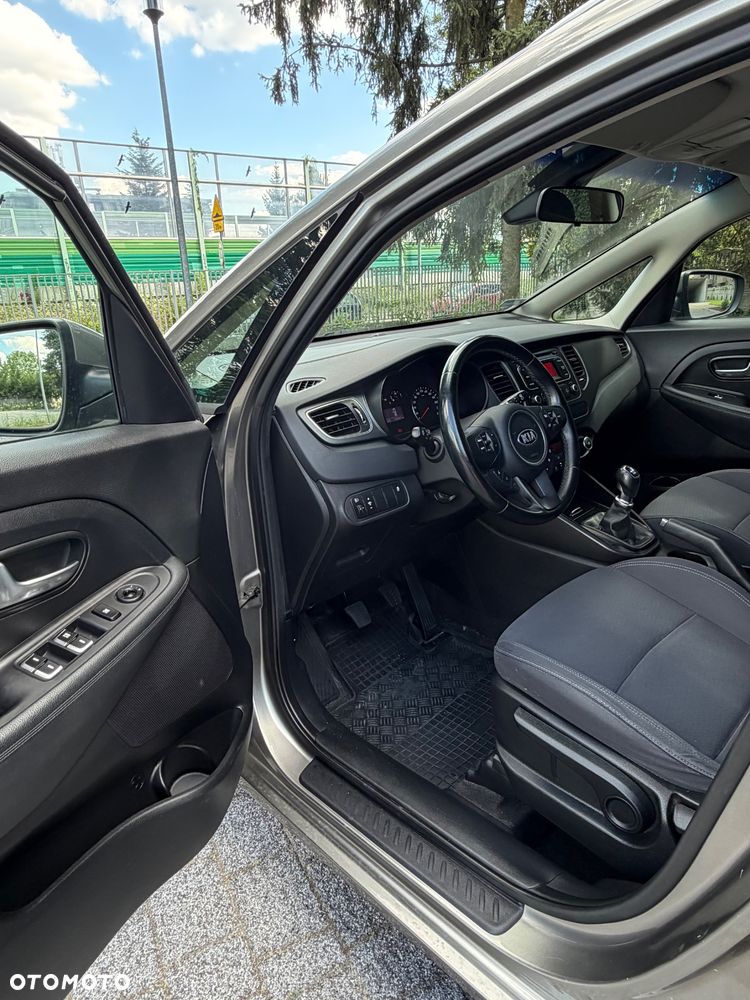 Kia Carens 1.6 GDI L 7os - 3