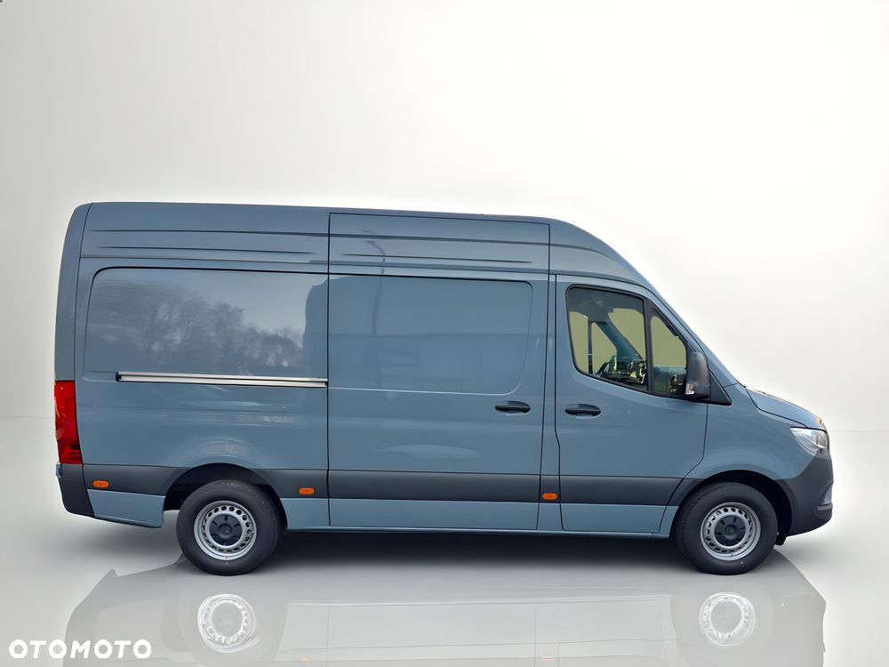 Mercedes-Benz Sprinter 315 Furgon - 11