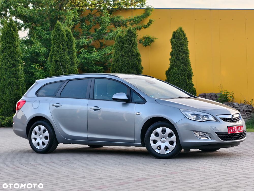 Opel Astra 1.4 ecoFLEX - 32