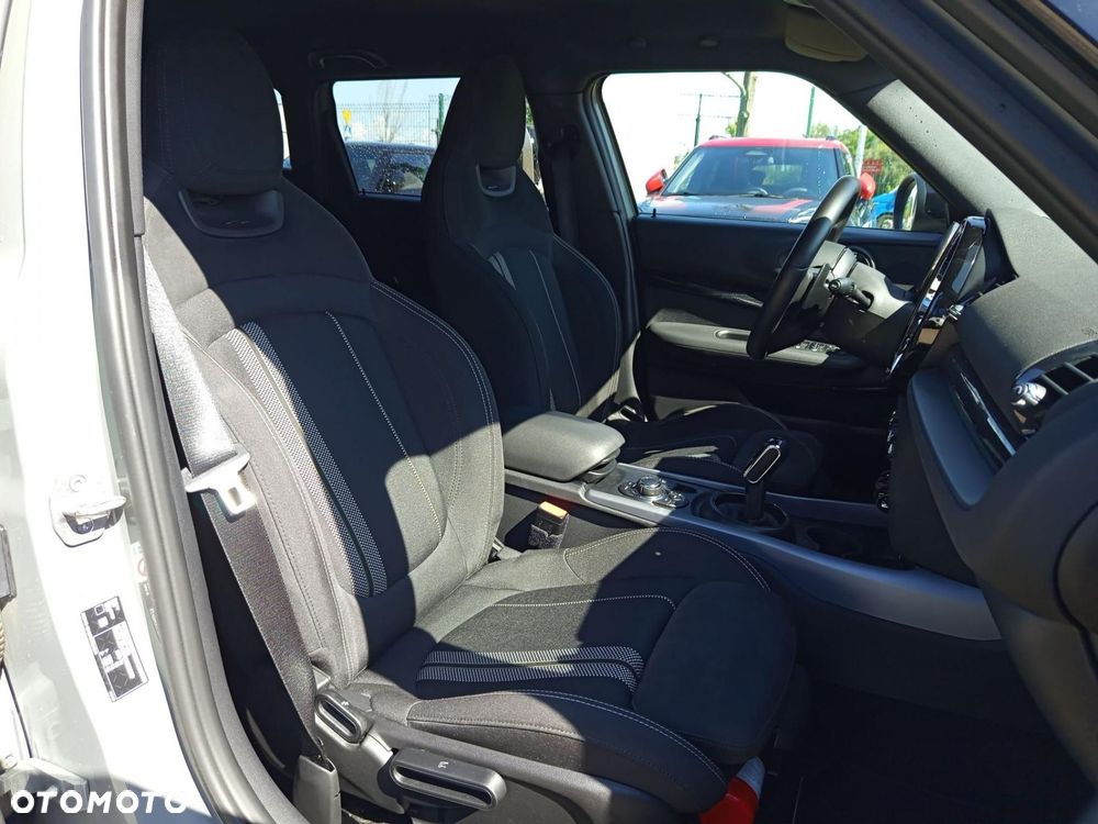 MINI Clubman - 18