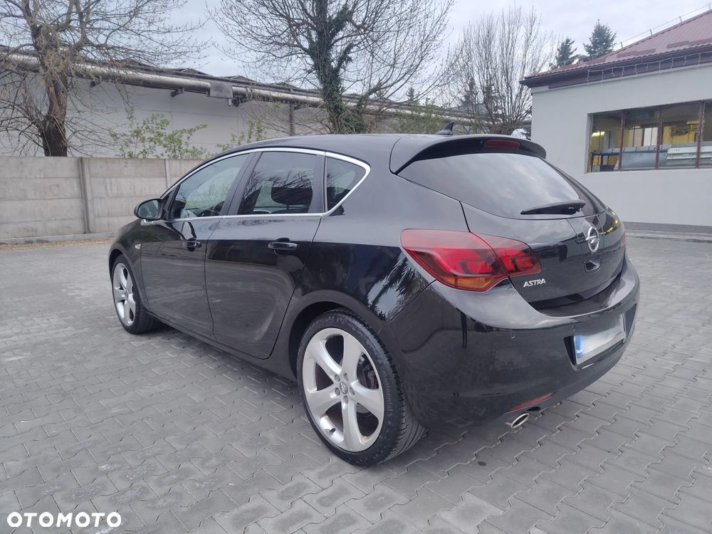 Opel Astra 1.4 T Sport - 3