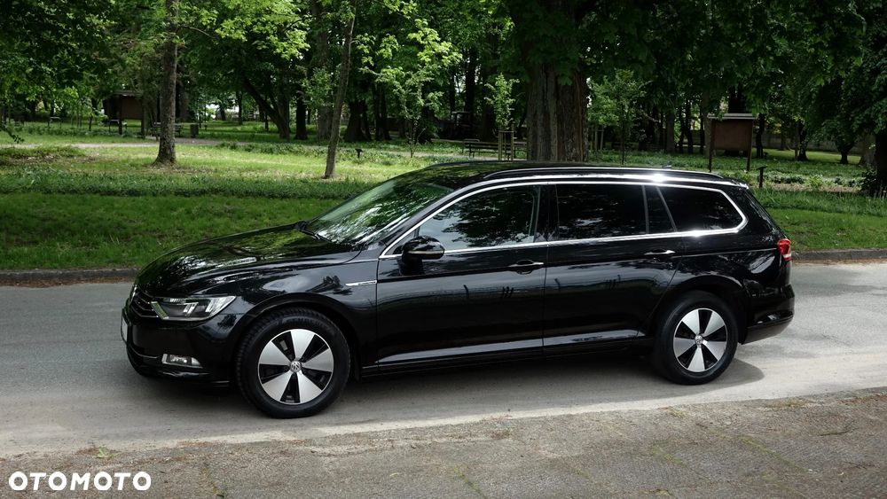 Volkswagen Passat 2.0 TDI (BlueMotion Technology) Comfortline - 25