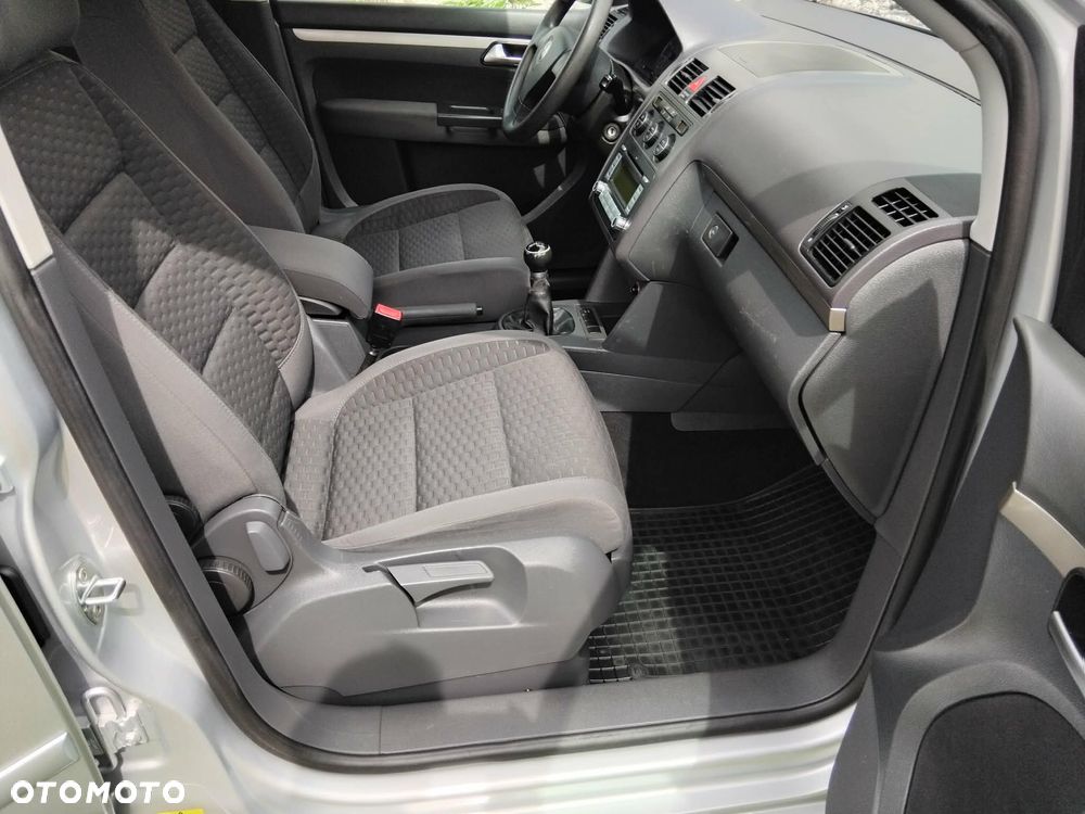 Volkswagen Touran 1.6 Freestyle - 15