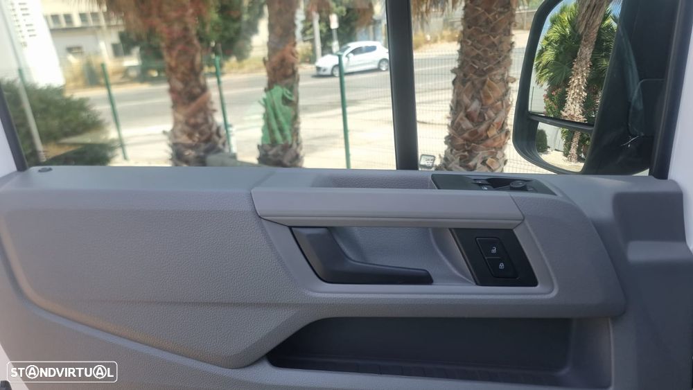 VW Crafter - 19