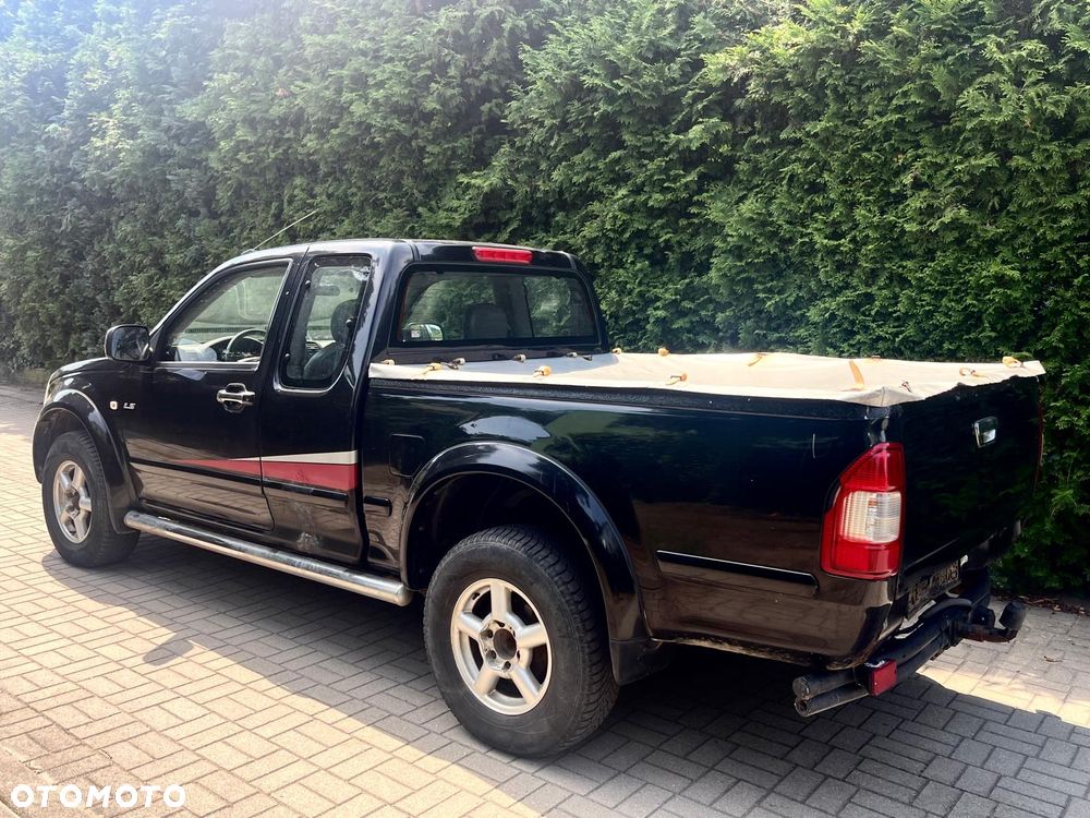 Isuzu D-Max - 4