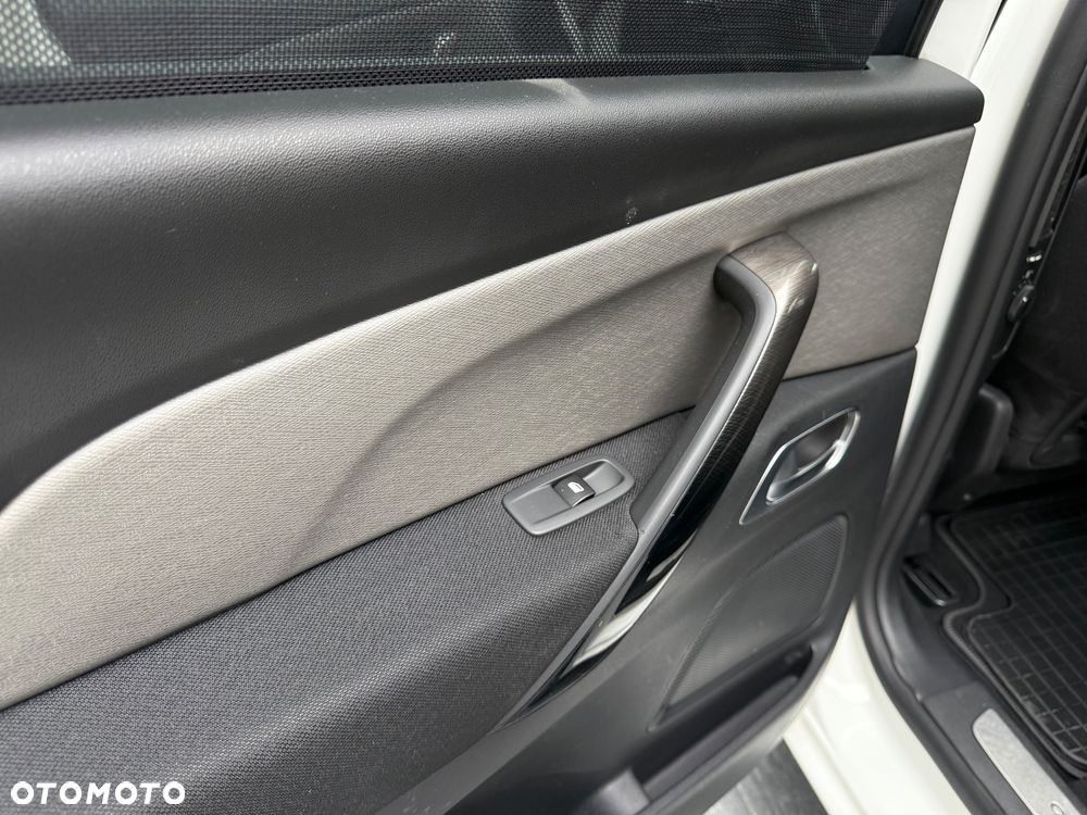 Citroën C4 Grand Picasso BlueHDi 120 EAT6 Exclusive - 29