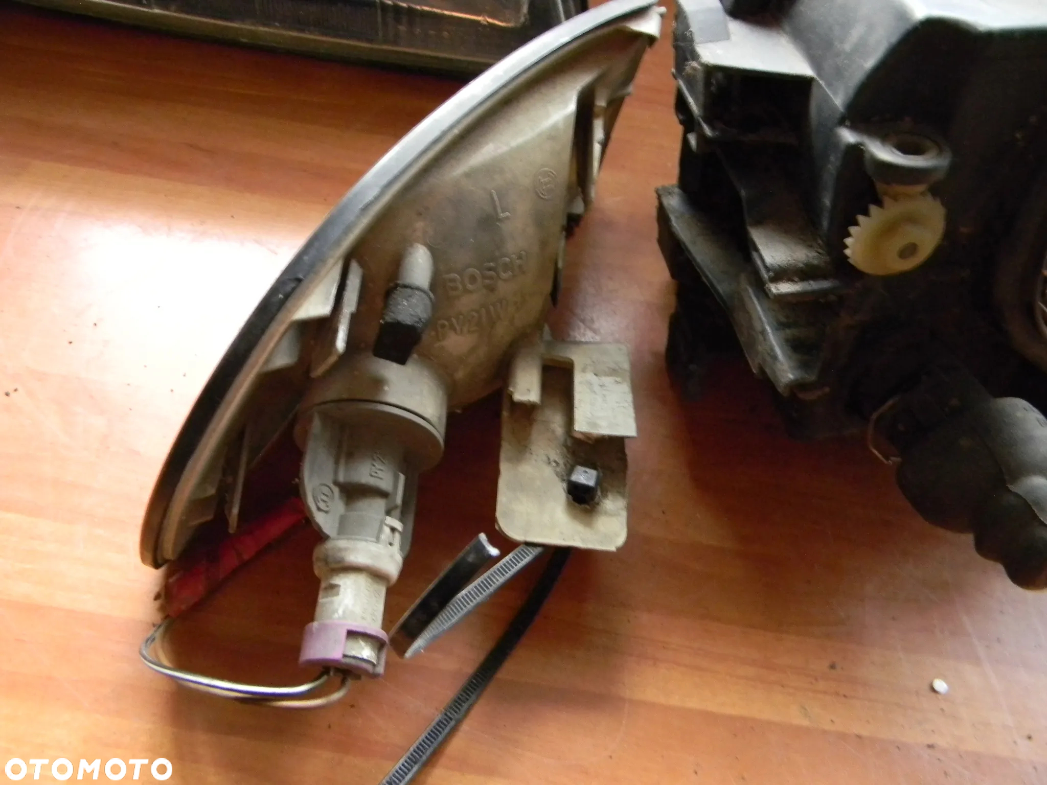 lampa lewa prawa przód AUDI A4 B5 94-98 BOSCH EUROPA - 3