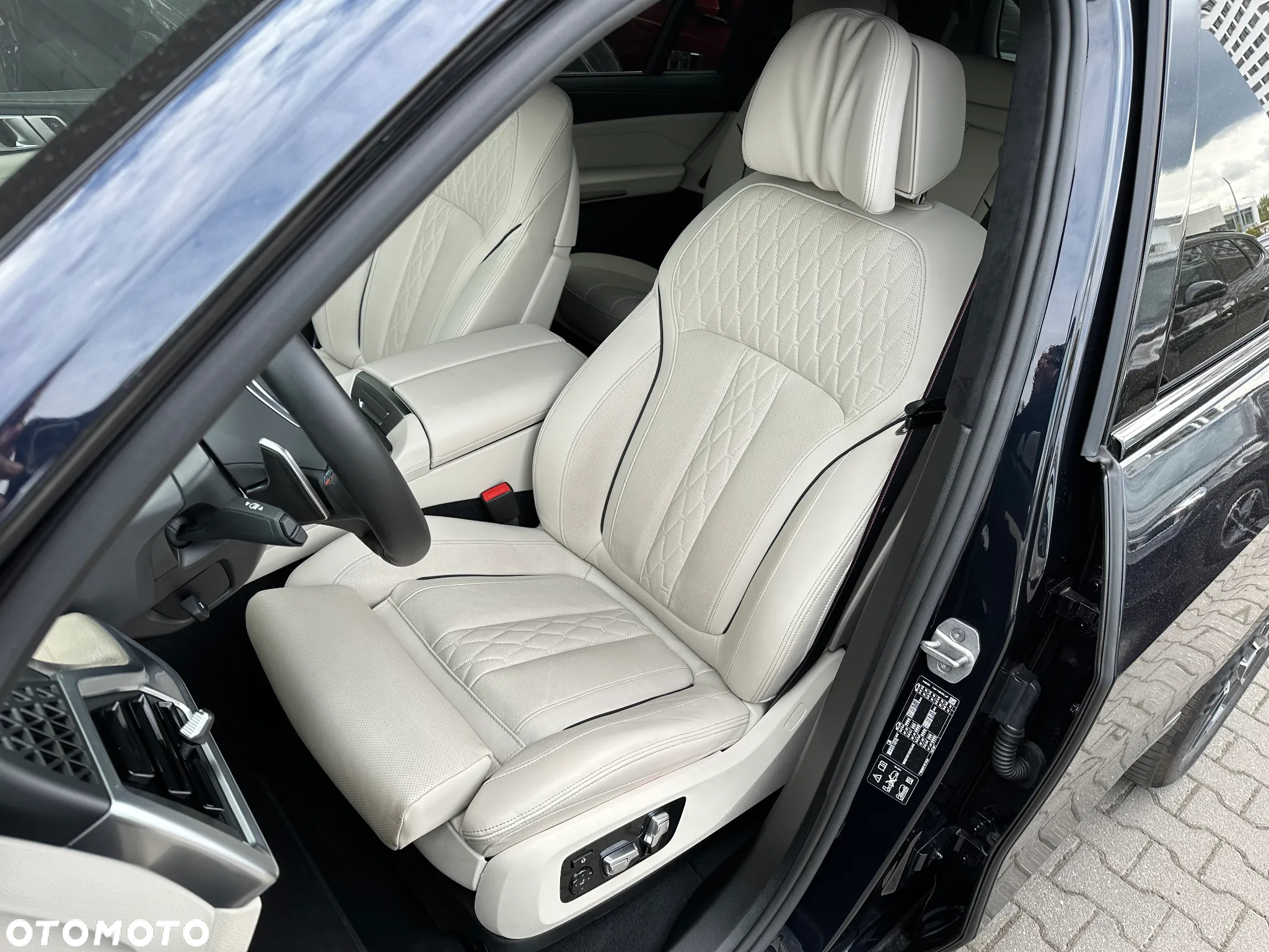 BMW X7 - 9