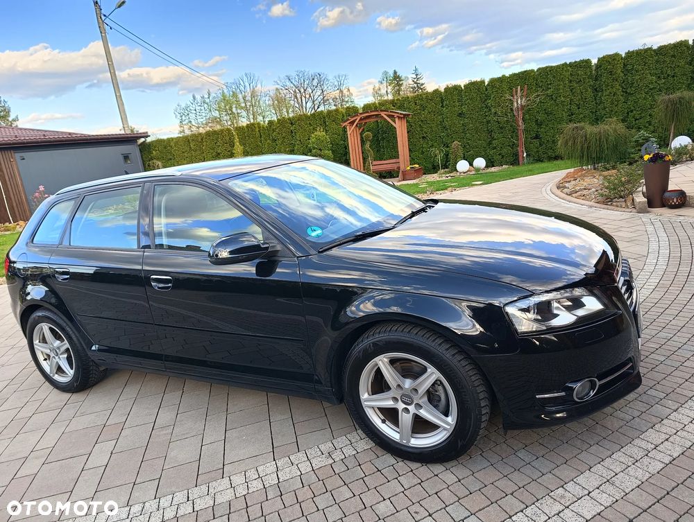 Audi A3 Sportback 2.0 TDI Ambiente - 22