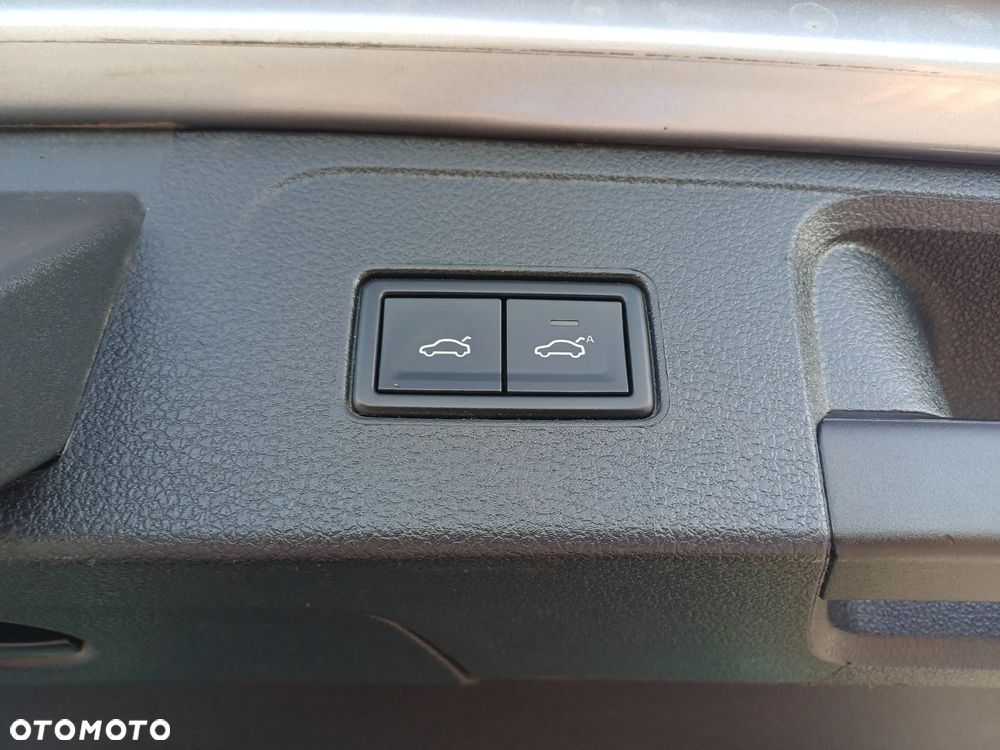 Volkswagen Passat Alltrack 2.0 TDI SCR 4Motion DSG (BMT) - 7