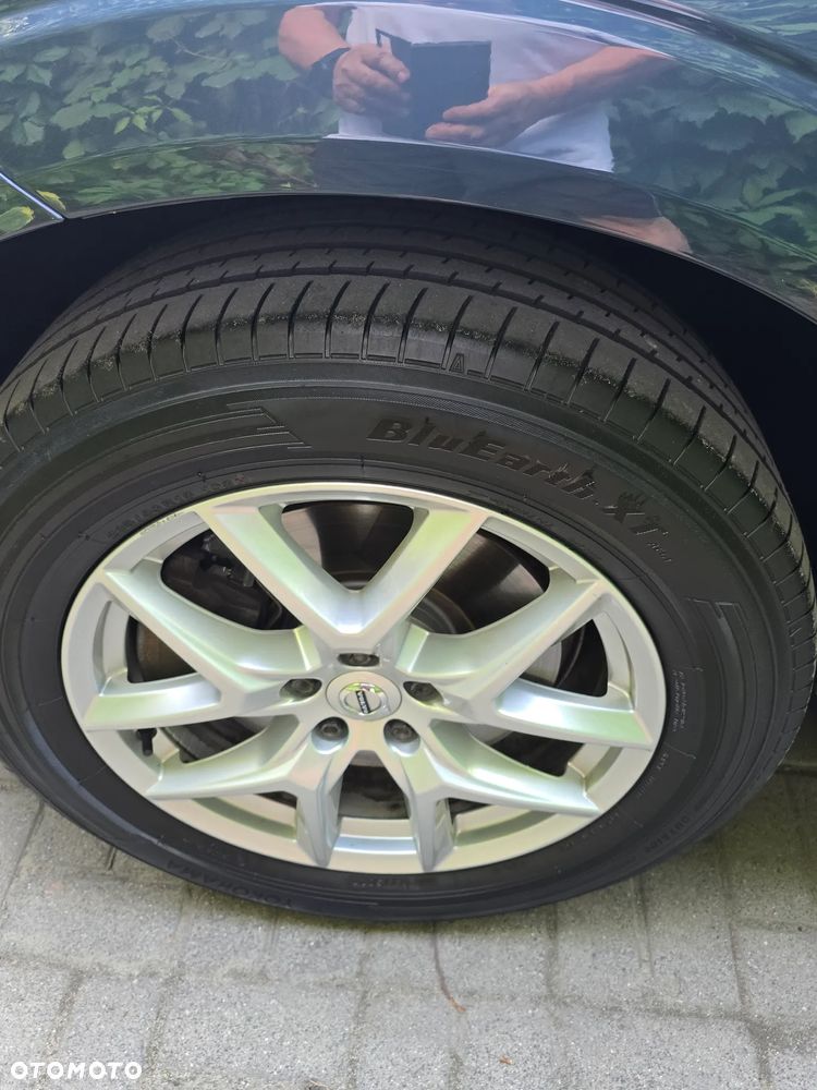 Volvo XC 60 D4 Momentum Pro - 29