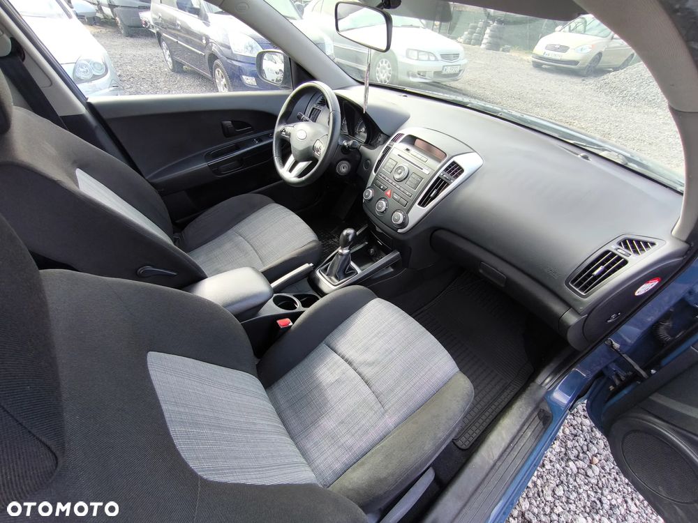 Kia Ceed 1.4 Comfort + - 20