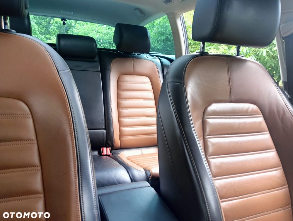 Volkswagen Passat - 3