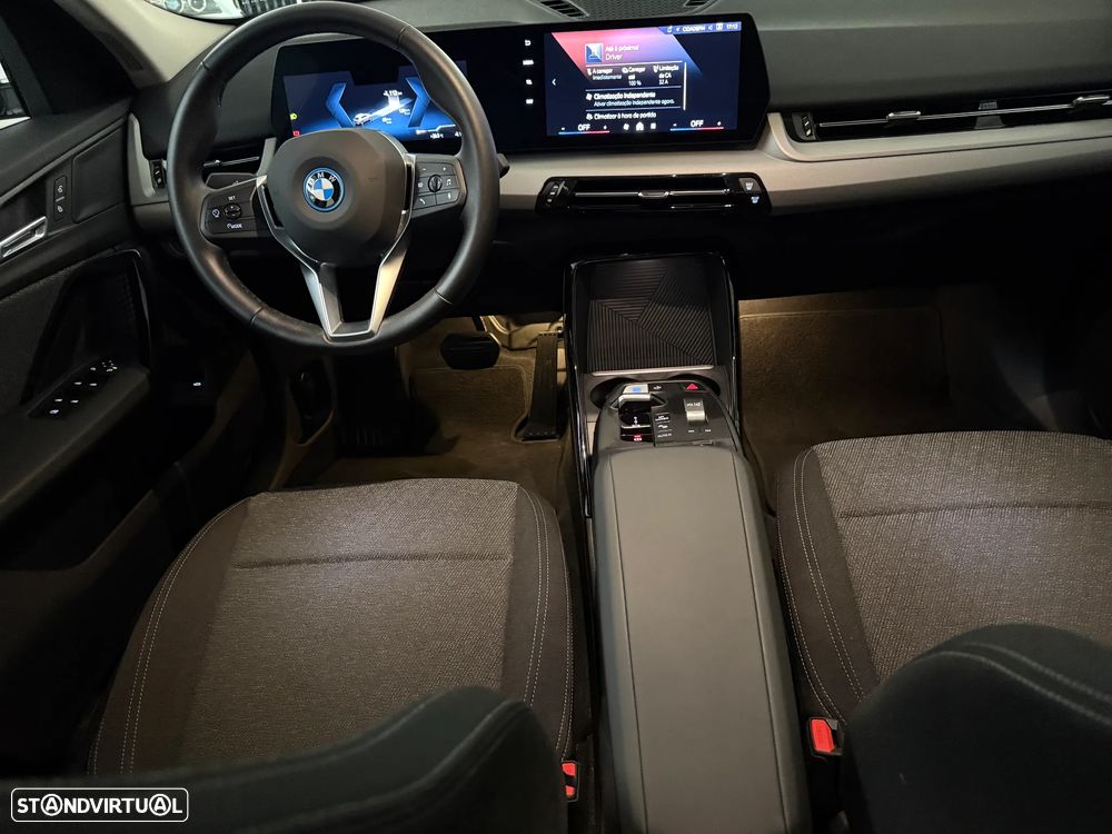 BMW iX2 xDrive30 - 19