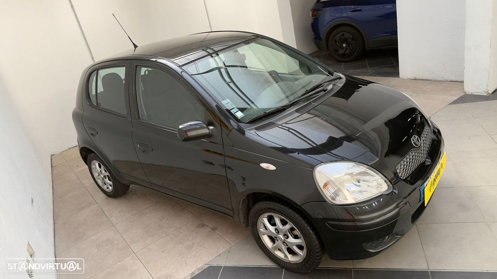 Toyota Yaris 1.0 Sol AC - 6