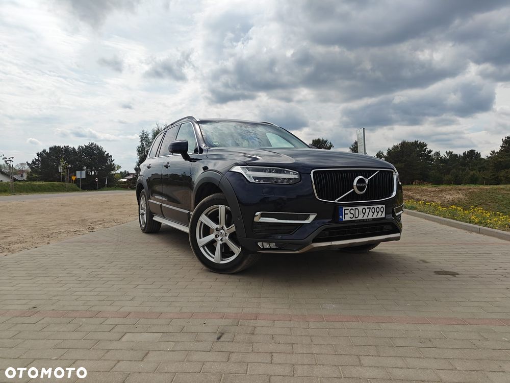 Volvo XC 90 D5 AWD Momentum - 10