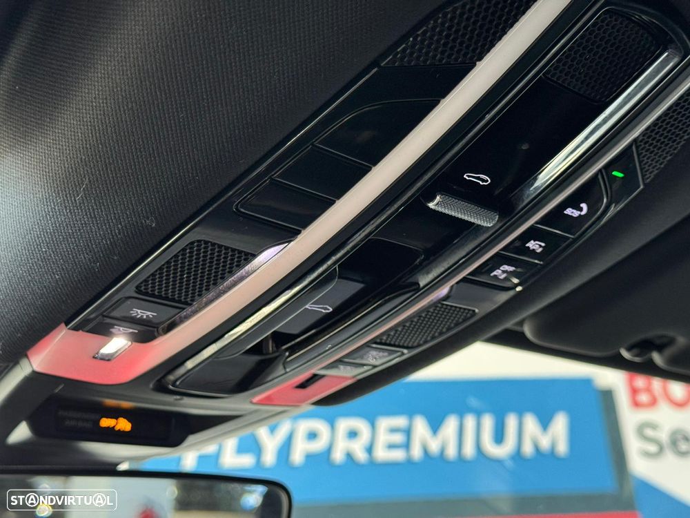 Porsche Cayenne E-Hybrid Platinum Edition - 43