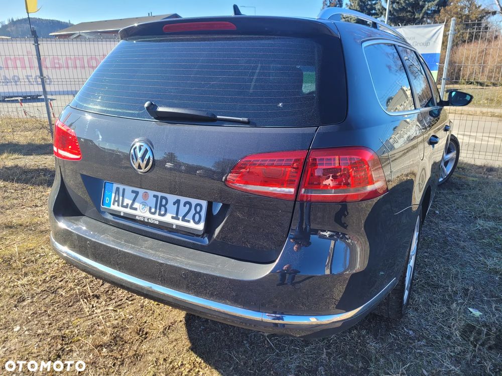 Volkswagen Passat Variant 2.0 TDI DSG BlueMotion Technology Exclusive - 16