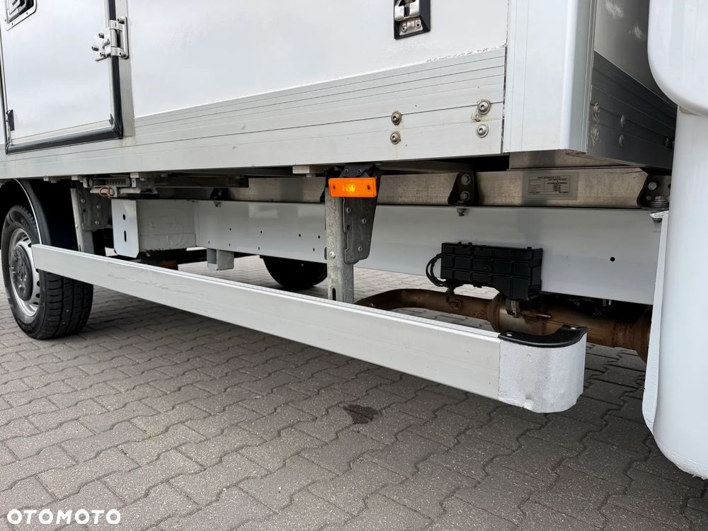 Renault MASTER KONTENER 8EP / SALON POLSKA / GWARANCJA W CENIE / FAKTURA VAT 23% / LEASING, KREDYT - UPROSZCZONA PROCEDURA - 32