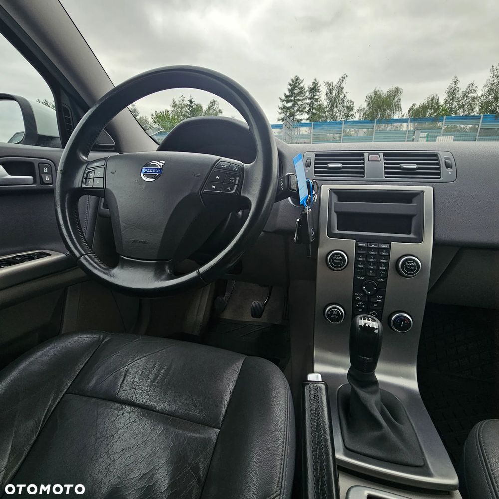 Volvo V50 - 20