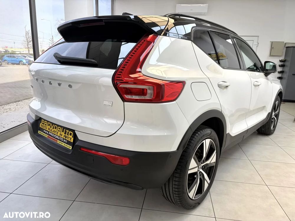 Volvo XC 40 - 3