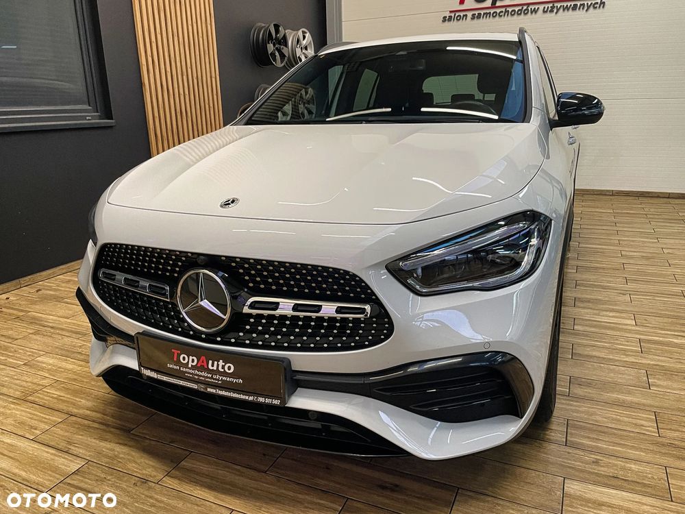 Mercedes-Benz GLA 250 AMG Line - 14
