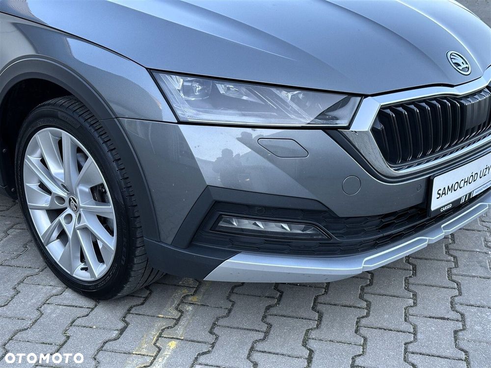 Skoda Octavia 2.0 TDI 4x4 Scout DSG - 34