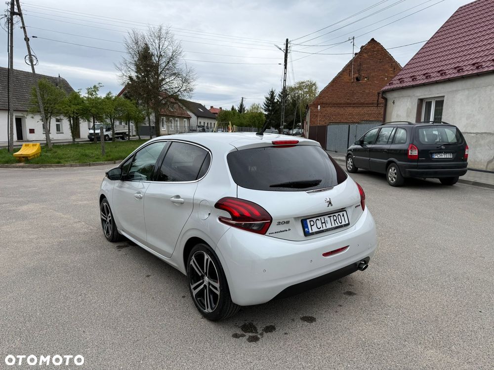 Peugeot 208 PureTech 110 Stop & Start EAT6 Tech Edition - 5