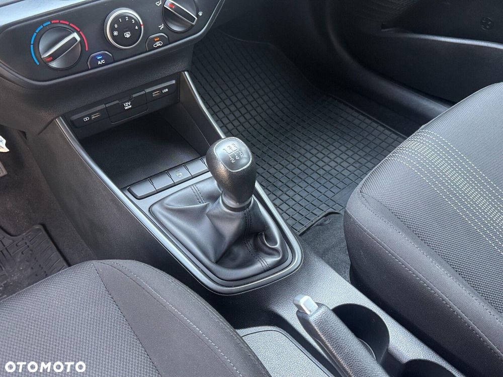 Hyundai i20 - 14