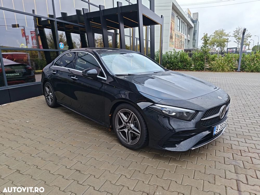 Mercedes-Benz A 220 4Matic MHEV 8G-DCT - 3