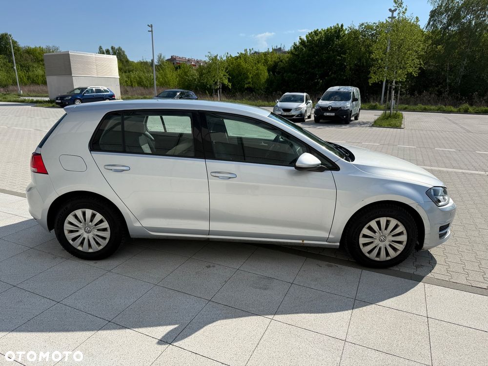 Volkswagen Golf 1.2 TSI BMT Trendline Perfectline - 4