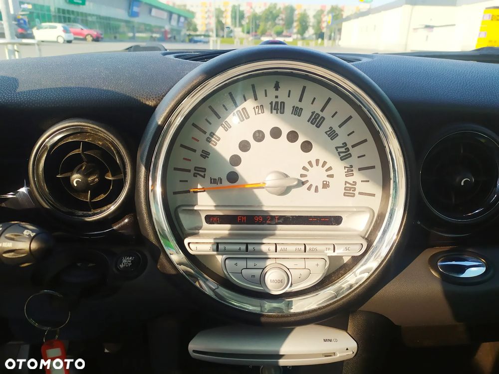 MINI ONE Standard - 7