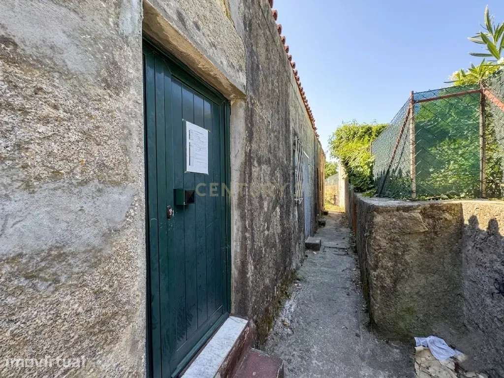 Duas (2) moradias para reconstrução em Azurara, Vila do Conde, Porto - Grande imagem: 3/13