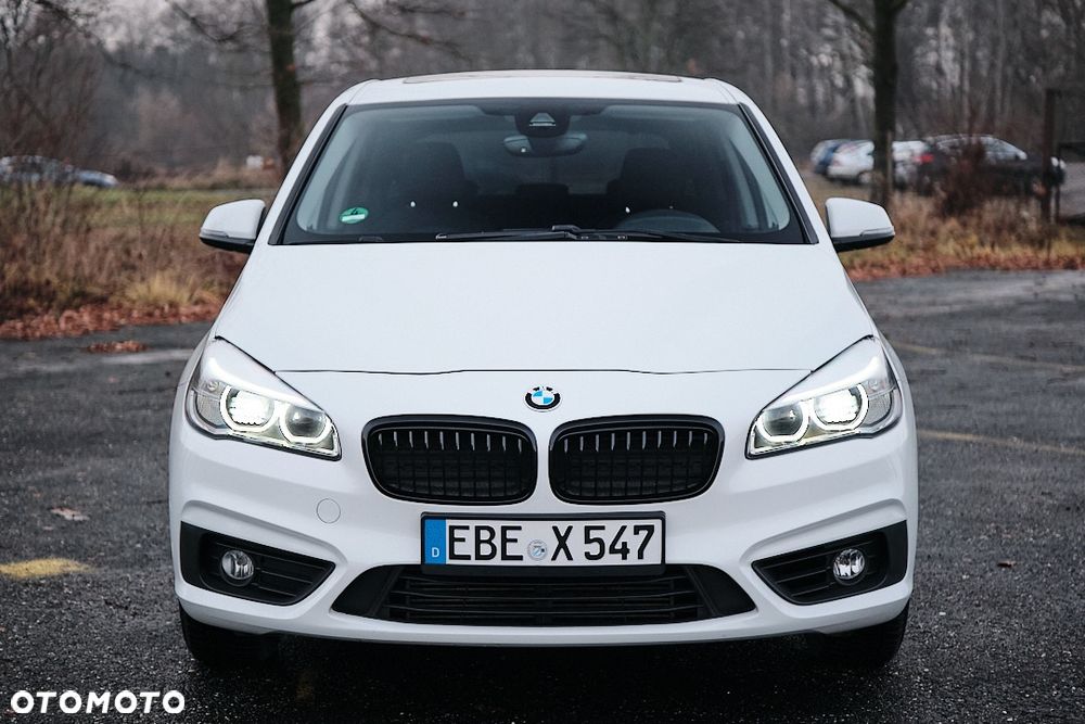 BMW Seria 2 218i - 27