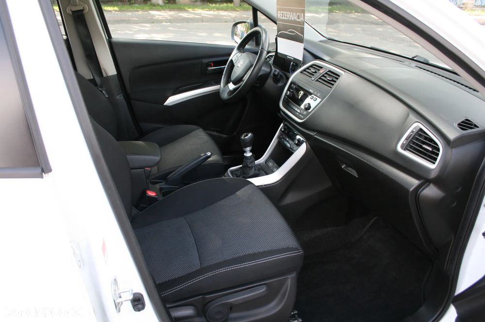 Suzuki SX4 S-Cross - 23